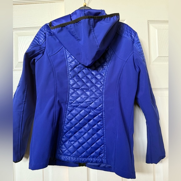Quilted Blue Women’s Jacket - Picture 2 of 4